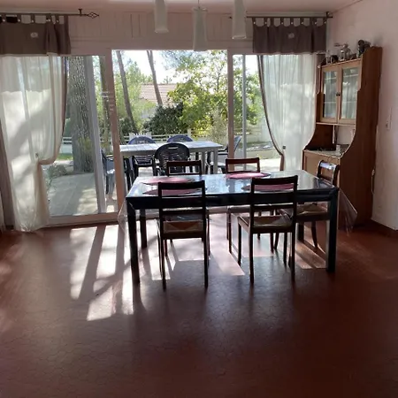 Ma Briane - A 150 M Holiday home La Tranche-sur-Mer